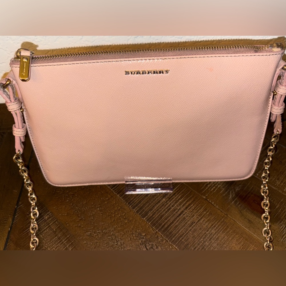 ✨ Burberry Light Pink Saffiano Leather Crossbody ✨ - Picture 5 of 9